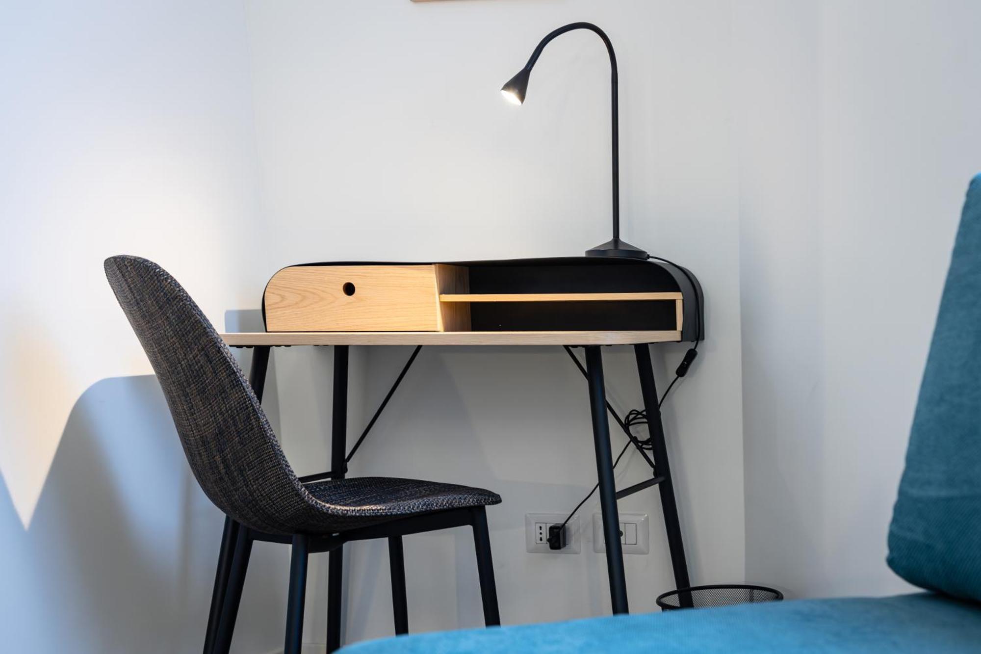 5' From Metro Lima, Design * Milan