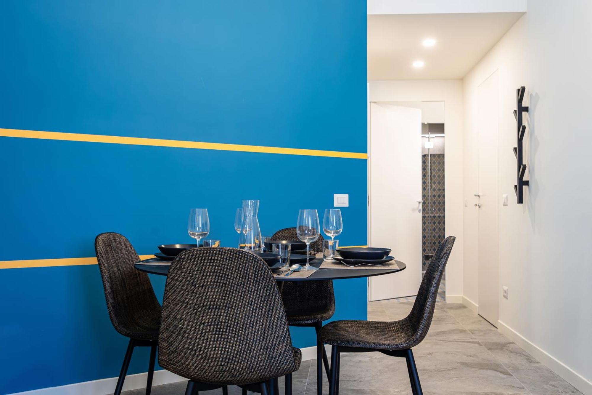 Apartment 5' From Metro Lima, Design *
